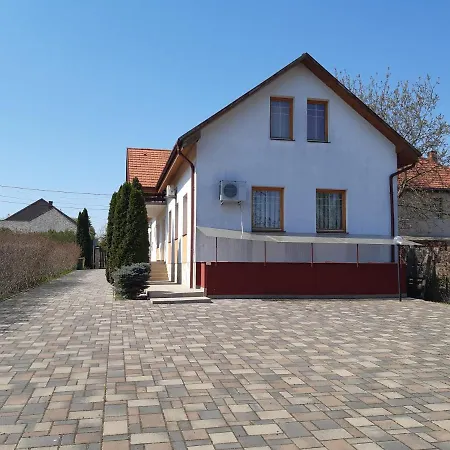 üveghíd Vendégház Vendégház