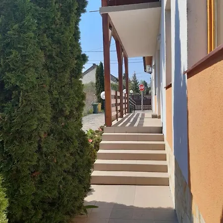 Vendégház üveghíd Vendégház Sárospatak
