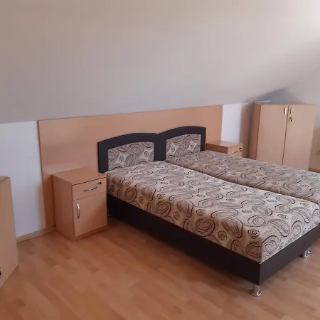 Vendégház üveghíd Vendégház